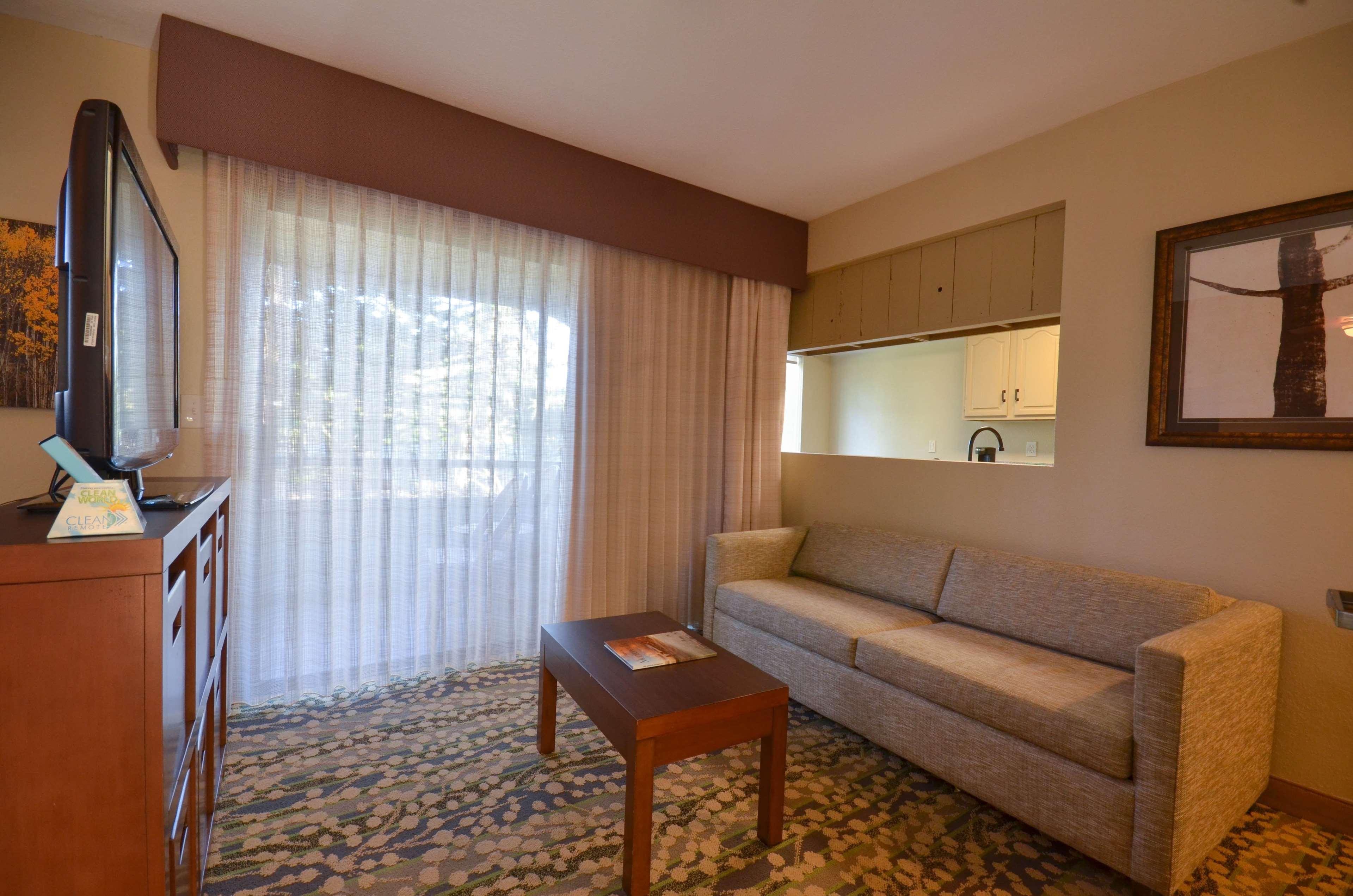 Best Western The Inn&Suites Pacific Grove Exterior foto
