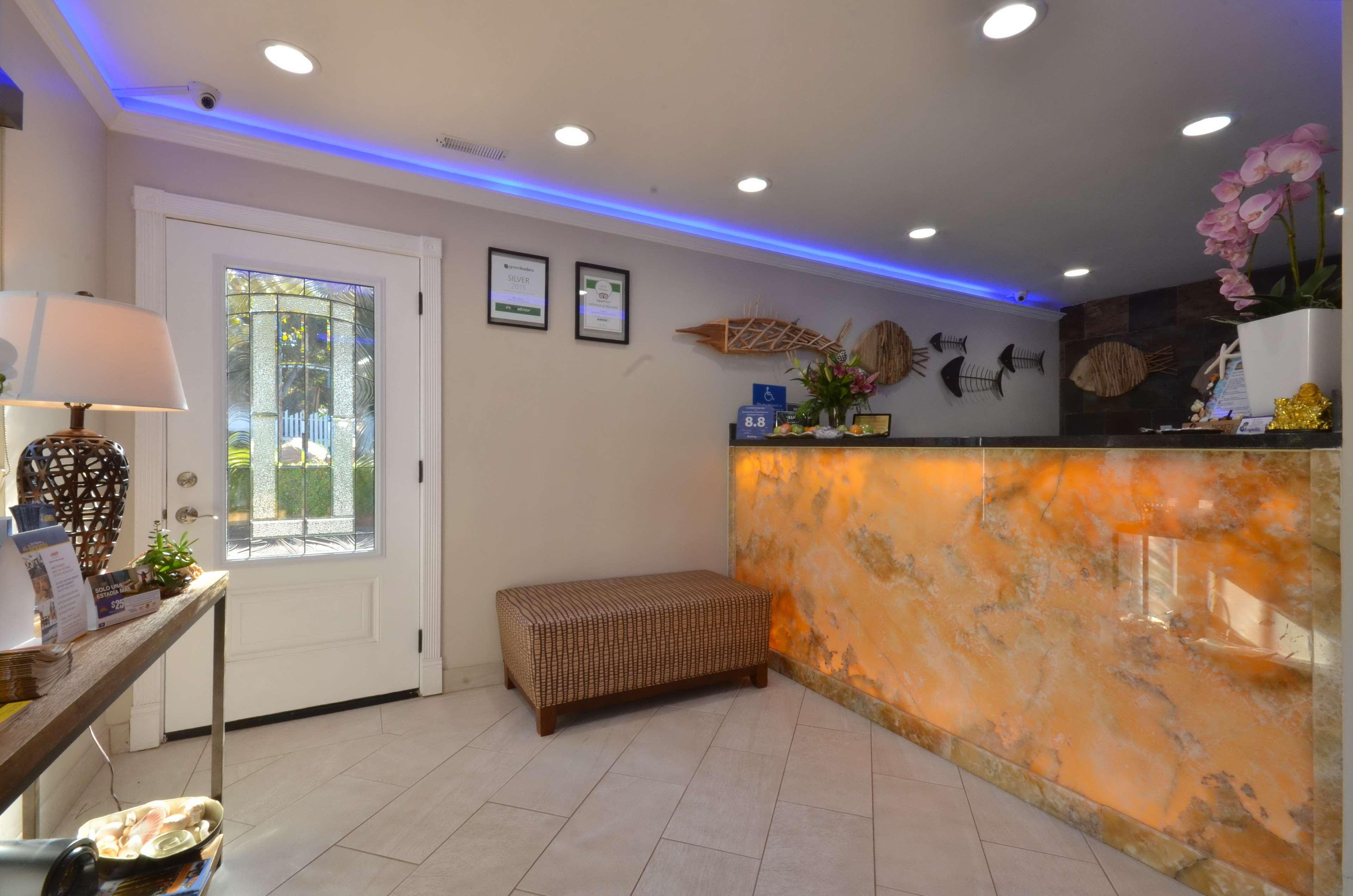 Best Western The Inn&Suites Pacific Grove Exterior foto